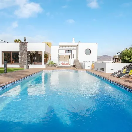 Abaego Villa *